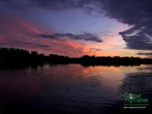 Computer screen wallpaper: Great sunset over the lake.